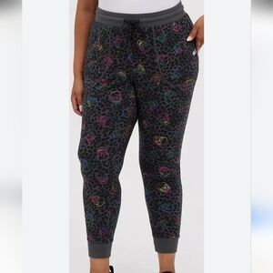 Torrid Black Leopard Rainbow Skulls Joggers